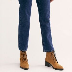 Jeffrey Campbell Zephyr Lace-Up Boot Size 9